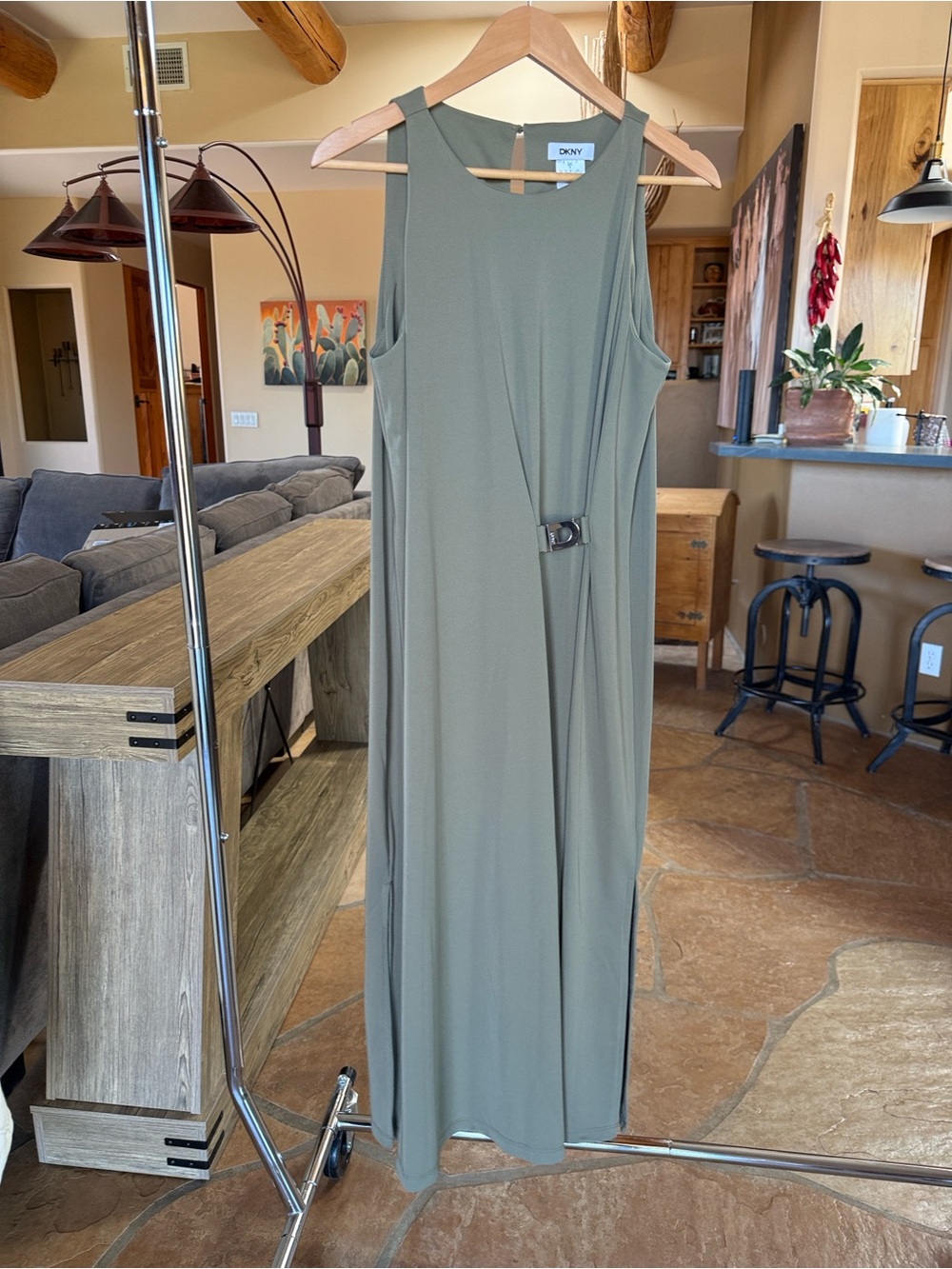 DKNY Sage Green Sleeveless Midi Maxi Dress
D-Logo Adornment Ruched Accent